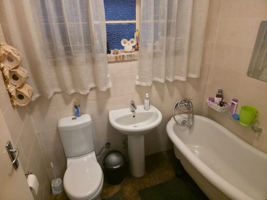 3 Bedroom Property for Sale in Oos Einde North West